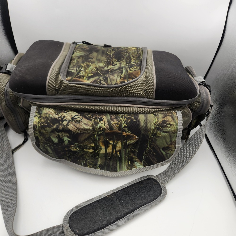 Plano Soft Tackle‎ Bag Camouflage Fishing Bag Model 4487-00 With Hard Base